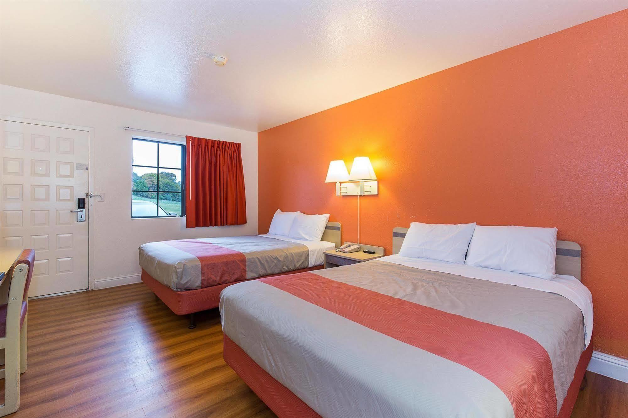 Motel 6 Vallejo - Maritime North Exteriér fotografie